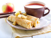 Блины с яблоками: три вкусные идеи