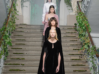 Коллекции четвертого дня UFW: ELENAREVA, Iryna DIL’, VOROZHBYT&ZEMSKOVA