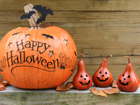 Сценарий на Хэллоуин 2018: игры и музыка на праздник