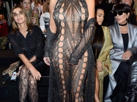 Самые безвкусные образы Ким Кардашян за 2016 год