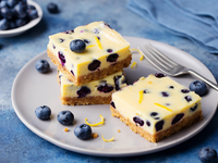 Лимонно-черничные квадратики