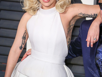 Lady Gaga презентовала альбом по мотивам Американской истории ужасов