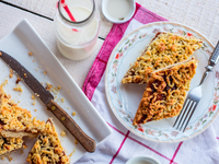 Тертый пирог с вареньем