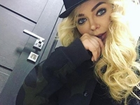 Алина Гросу провела вечер в компании 35-летнего сына Олега Газманова