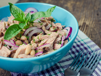 Салат из фасоли: три вкусные идеи