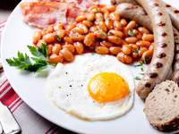 Как приготовить английский завтрак