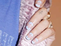 Где искать идеи для маникюра?