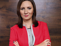 Премия Жінка України: стартовало голосование за номинантов