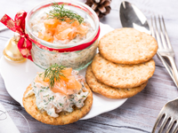 Новогодний паштет из копченого лосося