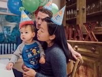 Марк Цукерберг отмечает первый день рождения своей дочери