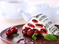 Торт Монастырская изба с вишней