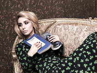 Подборка книг от LOBODA: что читает звезда