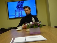 Праздник к нам приходит: Дима Билан презентовал новый новогодний клип