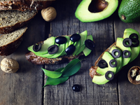 Что приготовить из авокадо: ТОП-8 постных рецептов