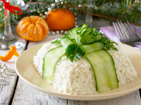 Новогодний салат Подарок