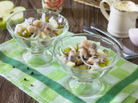 Салат из сельди с яблоком: ТОП-5 рецептов