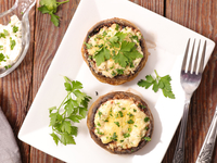 Фаршированные шампиньоны по рецепту Марты Стюарт