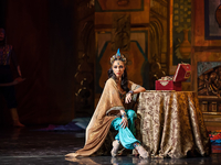 Балерина Екатерина Кухар станцевала с высокой температурой