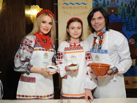Сумская и Власова поделились секретами приготовления рождественской кутьи