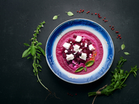 Суп из запеченной свеклы с фетой