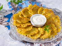 Как приготовить картофельные оладьи: три вкусные идеи