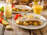 Запеченная рыба с овощами по-гречески