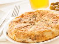 Картофельная запеканка на сковороде