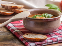 Суп-гуляш с клецками