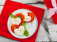 Что приготовить на День Валентина: ТОП-5 рецептов салатов