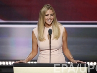 Никак не нарадуется: Иванка Трамп опубликовала новые фото из Белого дома