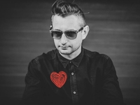 Десять зворушуючих цитат українських письменників про любов