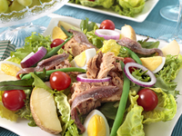 Салат на 8 марта: Нисуаз с тунцом