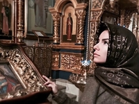 Юлия Волкова вернулась из ислама в православие
