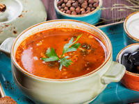 Солянка мясная классическая