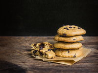 Печенье с кусочками шоколада