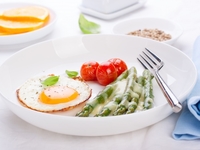 Как приготовить спаржу: ТОП-5 весенних рецептов