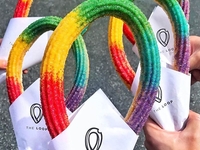 Новый фуд-тренд: радужные чуррос