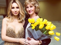 Мама LOBODA сложила полномочия депутата – СМИ