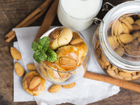 Рецепт печенья на сметане с миндалем