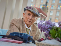 Умер Евгений Евтушенко: стихи поэта о любви