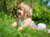 Ребенок упал: как нельзя действовать маме