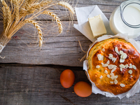 Пасхальный кулич с миндалем