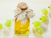 Пять beauty-причин, почему тебе нужно купить масло виноградных косточек