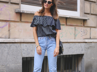 Как носить mom jeans: советы от модниц