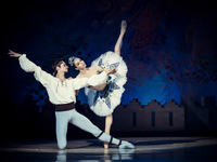 Фотоотчет: звезды на балете Корсар в исполнении интернационального трио