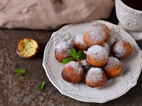 Творожные пончики: рецепт