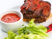 Острый томатный соус к шашлыку