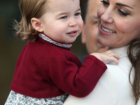 День рождения принцессы Шарлотты: трогательные фото обаятельной малышки