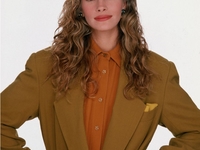 Минутка ностальгии: что носили звезды в 80-х