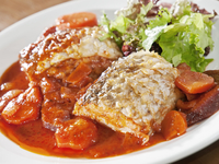 Минтай в томатном соусе